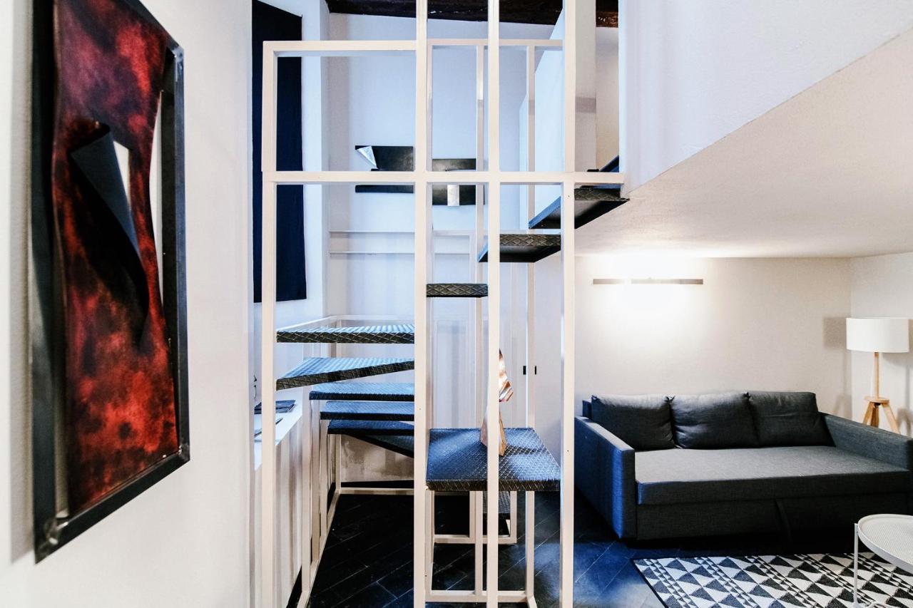 Apartament Palazzo Del Pero - The House Of Travelers Como Zewnętrze zdjęcie